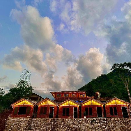 Du Gia Cozy Homestay & Tours Lang Cac Экстерьер фото